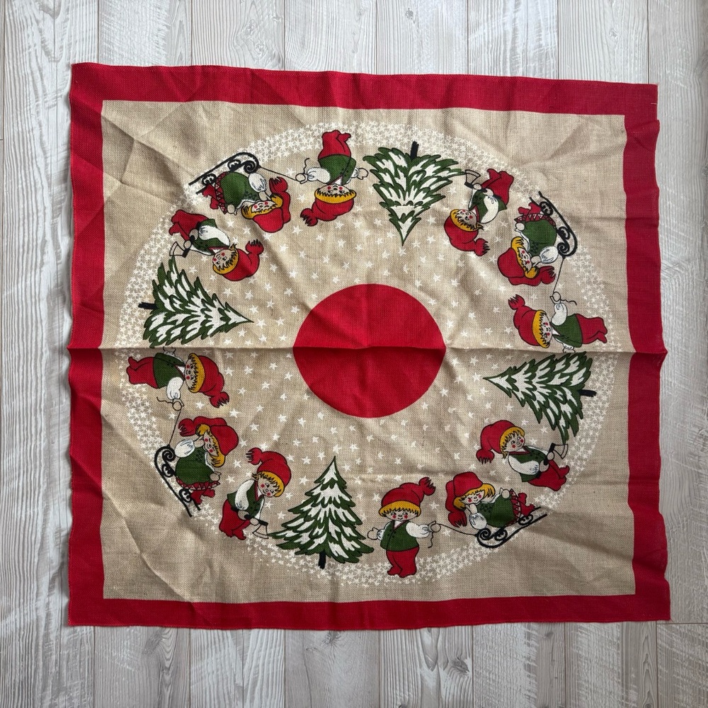 Vintage Printed Christmas Tablecloth Burlap pixie elves Sleighs‎ Tree Nordic